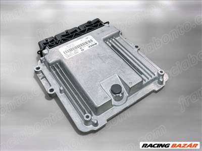 Renault Laguna III 2.0 DCI Motorvezérlő elektronika 8201119647 0281017613