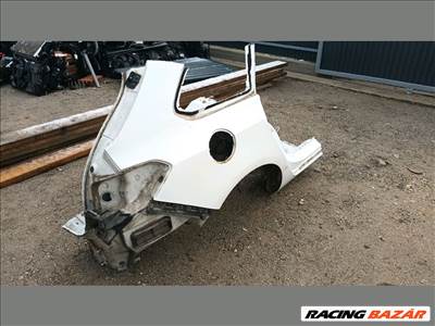 Opel Astra J Sports Tourer Kombi Jobb hátsó Sárvédő Fehér 6032
