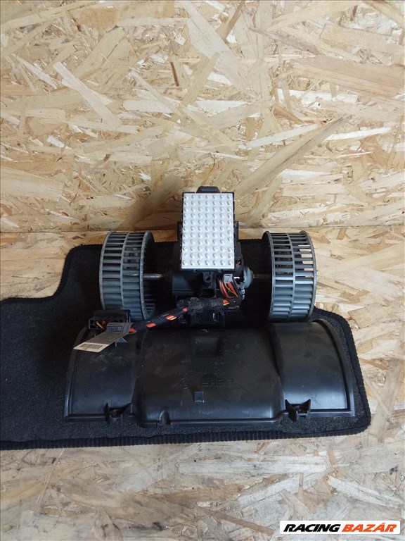 BMW E60/E61 fűtőmotor  6933910 1. kép