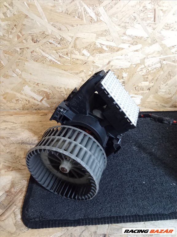 BMW E60/E61 fűtőmotor  6933910 2. kép