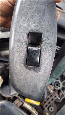 Daewoo Kalos ablakemelő kapcsoló