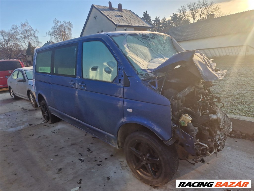 Volkswagen T5 Multivan bontott alkatrészei 1. kép