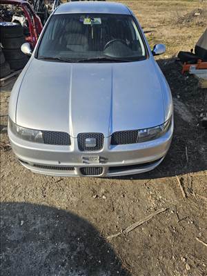 Seat León I bontott alkatrészei 1 8 t auq fml