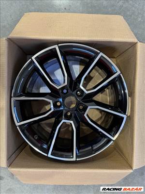 R18 5x112 Original Skoda 7.5J ET51 5E0 601 025AA 5E0601025AA 1db felni