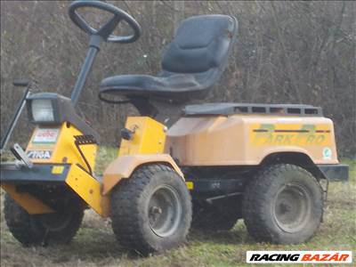 STIGA PARK PRO (02.)16HP-S FŰNYÍRÓTRAKTOR MOTOR-KASZA NÉLKŰL ELADÓ