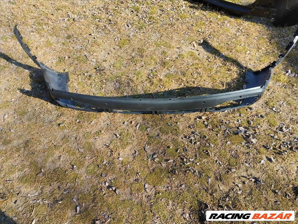 Kia Sorento Hátsó lökhárító alsó rész.86612P2000 1. kép