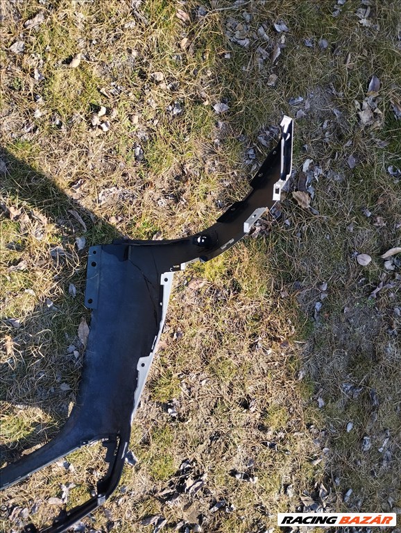 Kia Sorento Hátsó lökhárító alsó rész.86612P2000 3. kép