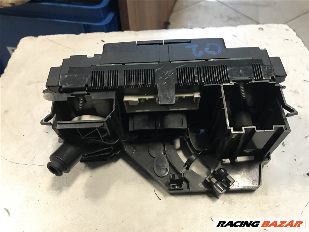 Skoda Octavia II fűtéskapcsoló 2. kép