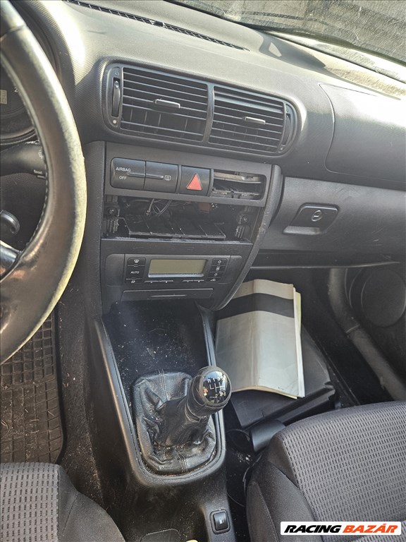 Seat Toledo II bontott alkatrészei 1.9 pd asz lc9z  21. kép