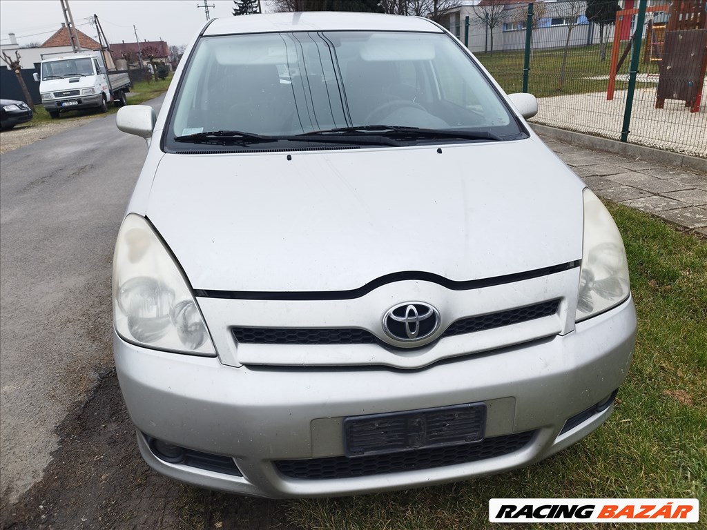 Eladó Toyota Corolla Verso (AR10) 1. kép
