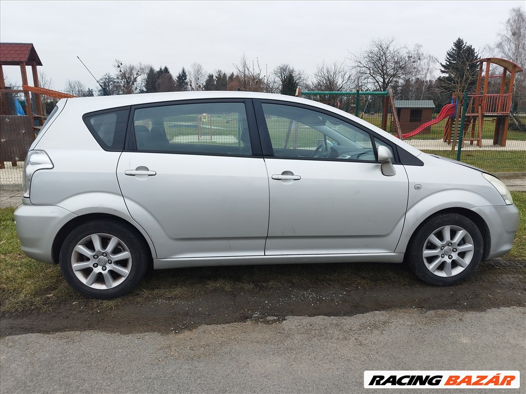Eladó Toyota Corolla Verso (AR10) 3. kép
