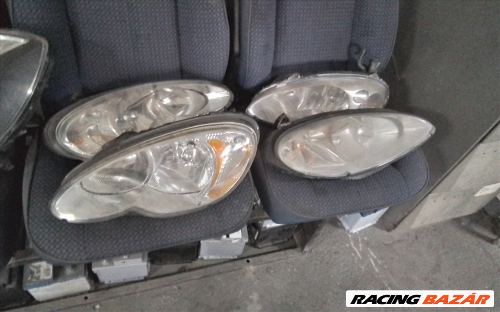 Chrysler PT Cruiser Fényszórók  3. kép