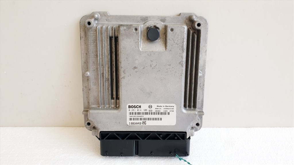 508680 Mitsubishi Outlander 2, Motorvezérlő, 0281014108, 1860A906, Bosch. 1. kép