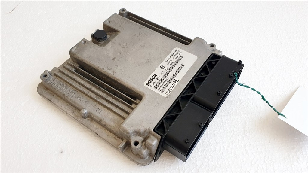 508680 Mitsubishi Outlander 2, Motorvezérlő, 0281014108, 1860A906, Bosch. 3. kép