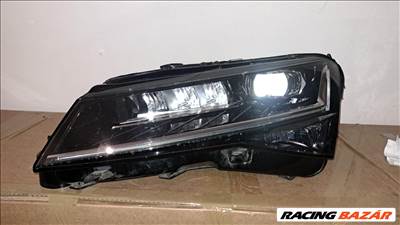 Skoda Superb III fényszóró 2019től full led 3v1941015e