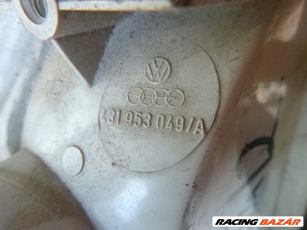 Audi 100 (C2 - 43) BAL ELSŐ irányjelző lámpa  foglalattal   431 953 049/A 431953049-a 3. kép