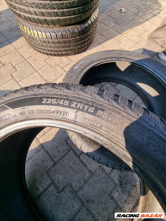  225/4518" újszerű Kumho solus 4s HA32 négyévszakos gumi 3. kép