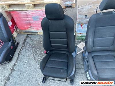 Mazda CX-5 (KE) MAZDA CX-5 Bal első Ülés