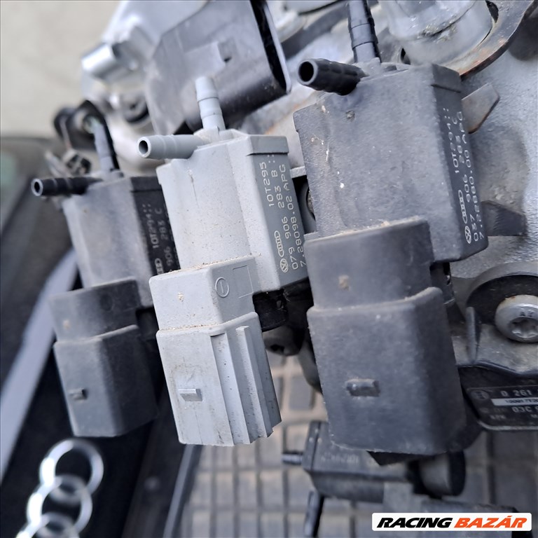 Feltöltő kompresszor  06e145601k 4. kép