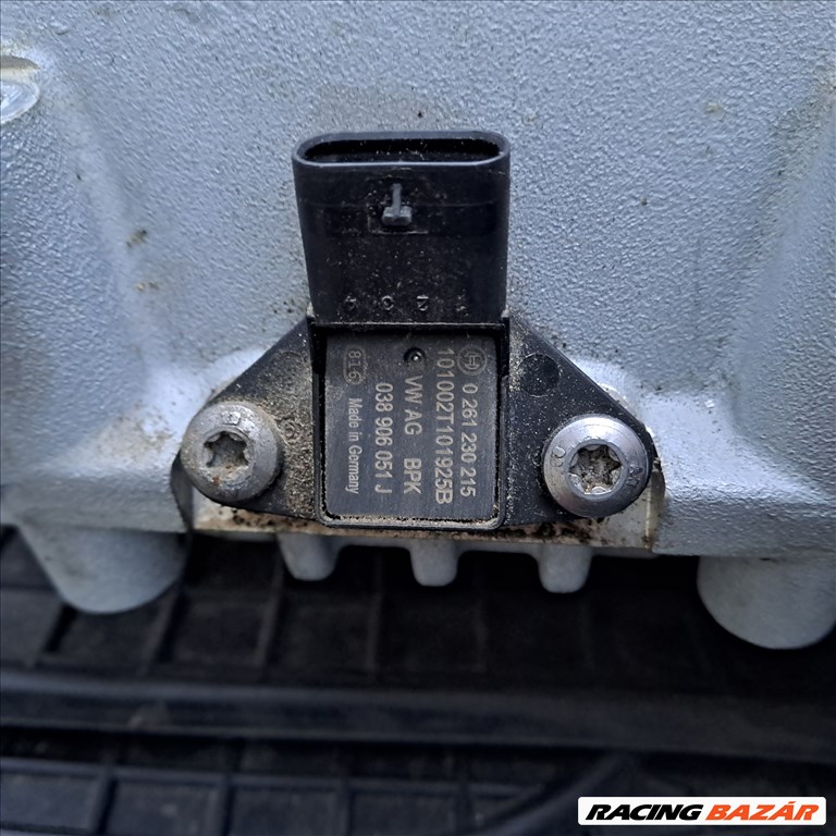 Feltöltő kompresszor  06e145601k 5. kép