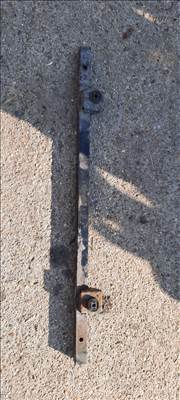 Opel Combo D alsó hűtőtartó 