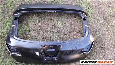 Opel Astra J csomagtér ajtó  13372624