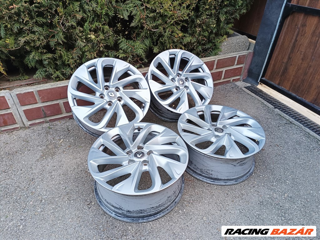  5x114.3 lyukosztású 7,5J Renault 18" újszerű (gyári felni) alufelni 3. kép