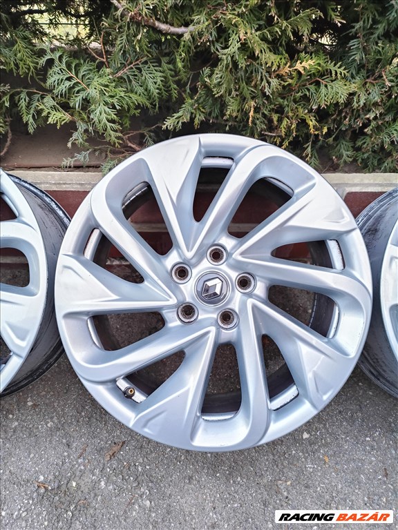  5x114.3 lyukosztású 7,5J Renault 18" újszerű (gyári felni) alufelni 9. kép