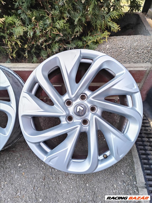  5x114.3 lyukosztású 7,5J Renault 18" újszerű (gyári felni) alufelni 10. kép