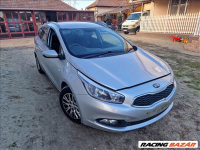 Kia Ceed (JD) kombi 1.4 crdi D4FC bontott alkatrészek, bontás, bontott jármű