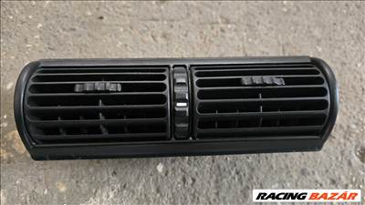 BMW 318 E46 műszerfal középső szellőző 8390216