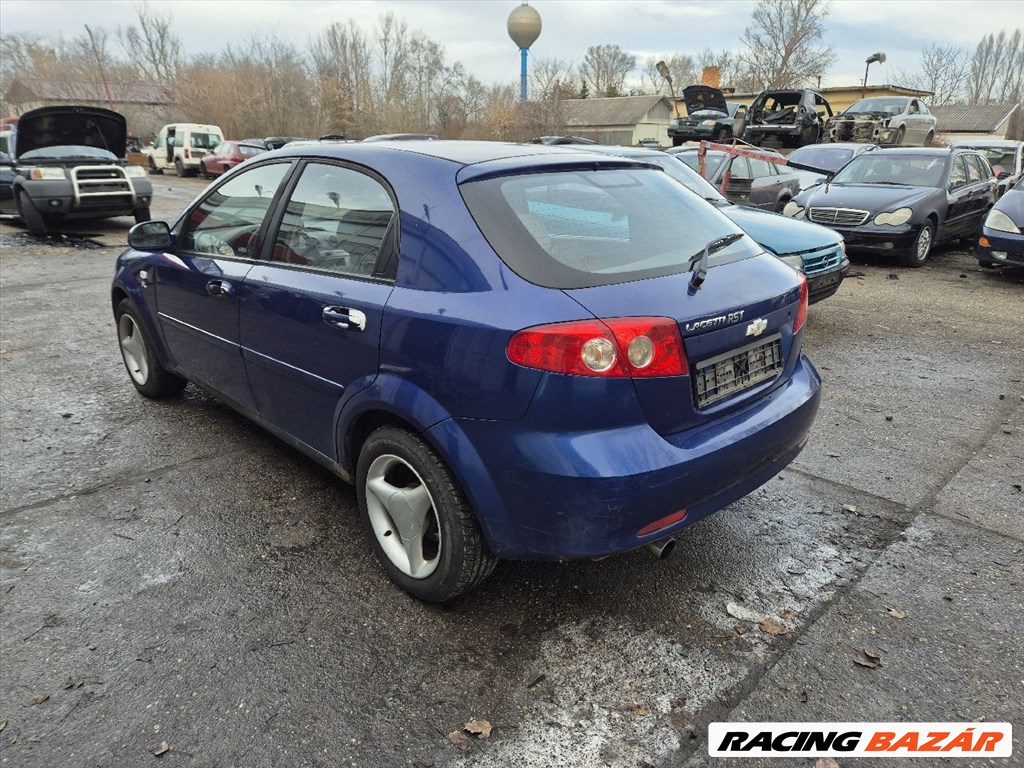 Chevrolet Lacetti 1.6 HÁTSÓ lökhárító  3. kép