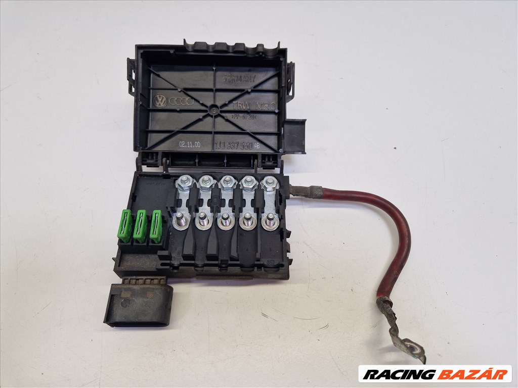 Volkswagen Golf IV biztosíték tábla motortér (15809) 1j0937550ab 1. kép