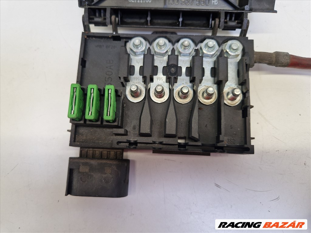 Volkswagen Golf IV biztosíték tábla motortér (15809) 1j0937550ab 2. kép