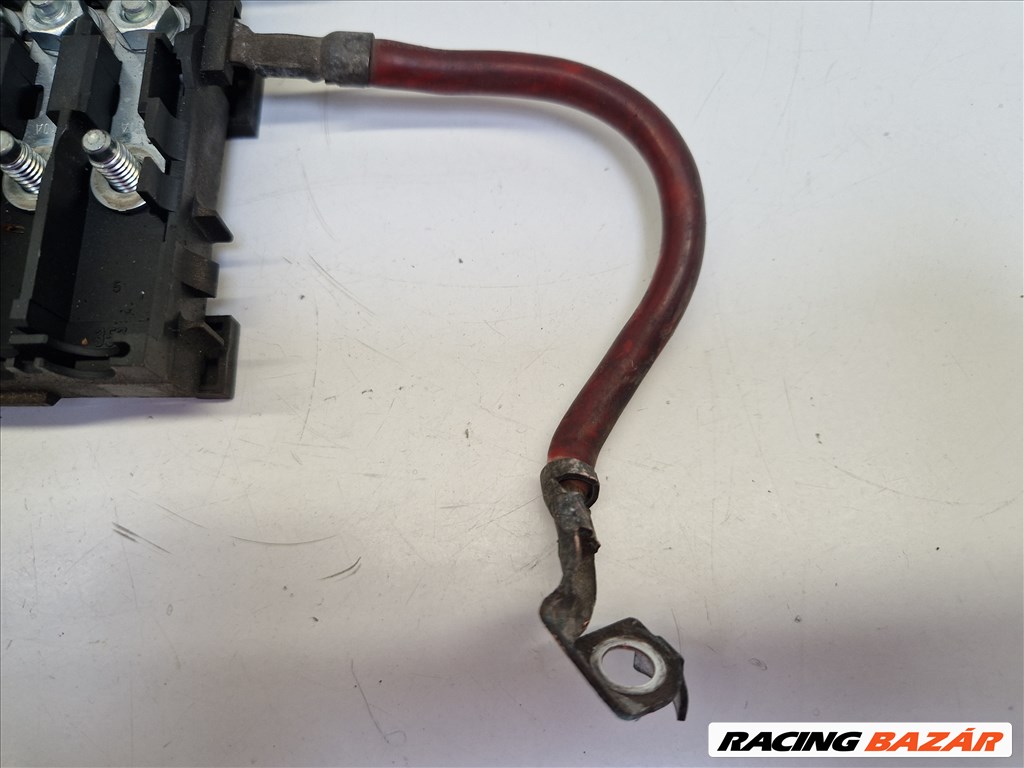 Volkswagen Golf IV biztosíték tábla motortér (15809) 1j0937550ab 3. kép