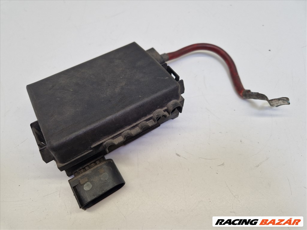 Volkswagen Golf IV biztosíték tábla motortér (15809) 1j0937550ab 7. kép