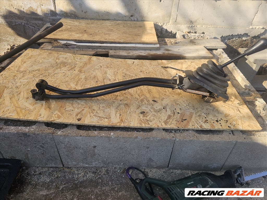 Nissan Micra IV Váltó kulissza  1. kép