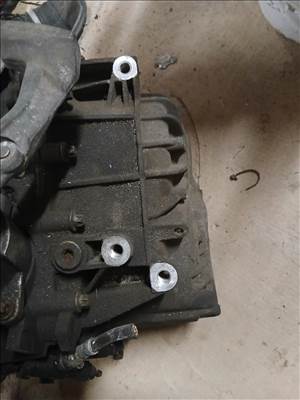 Opel Corsa D 1.3 CDTI A13dte váltó m20