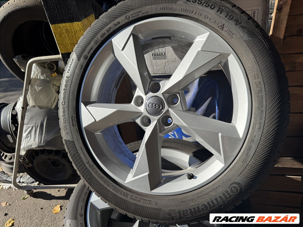 Audi Q3 S-Line gyári 7X19-es 5X112-es ET43 könnyűfém felni garnitura eladó 3. kép