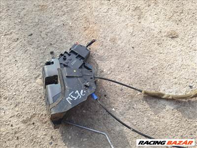 Mazda 5 zárszerkezet 