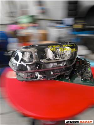 Citroën Berlingo III fényszóró  9816824880