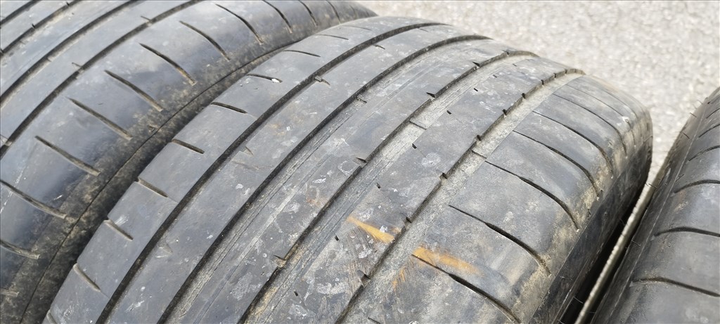 Bmw x5, x6 két széles konkáv alufelni szett jó állapotú 275/45 r19 nyári gumikkal eladó! 6761931-13 12. kép