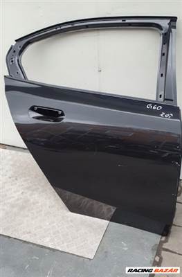 BMW 5-ös sorozat G60/G61 Jobb hátsó ajtó 