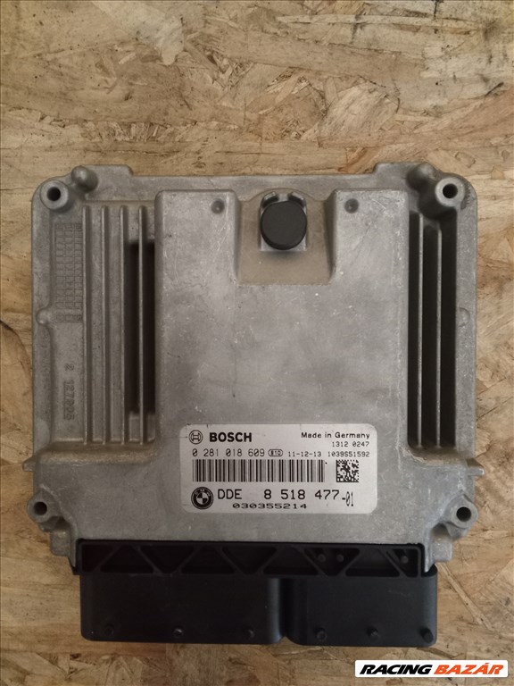 BMW 5-ös sorozat F10/F11 motorvezérlő n47d20c 8518477 1. kép