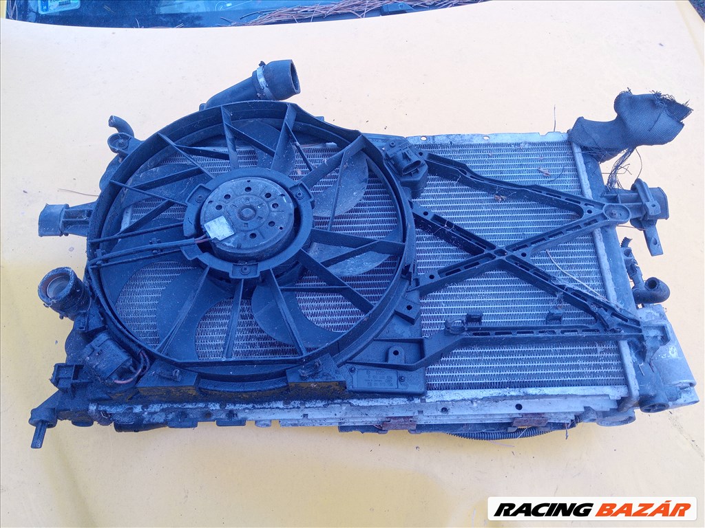 Opel Zafira A vízhűtő , VENTILÁTOR Motor és keret  90572555 90572580 1. kép