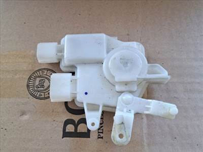 Mazda 5 (CR) MAZDA 5 Jobb hátsó Központizár Motor