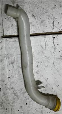 Renault Clio IV dCi 90 energy Ablakmosó tartály beöntő cső