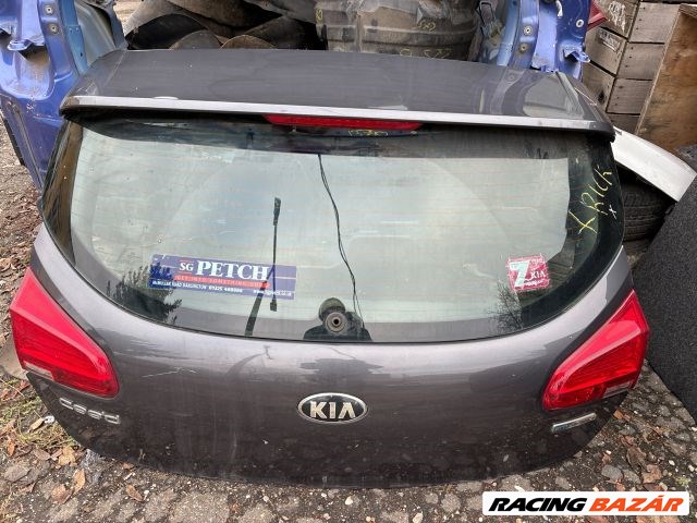 Kia Cee'd (JD) KIA CEED Csomagtérajtó (Részeivel) 1. kép
