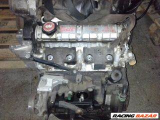 Renault Laguna I Motor (Fűzött blokk hengerfejjel) *280*