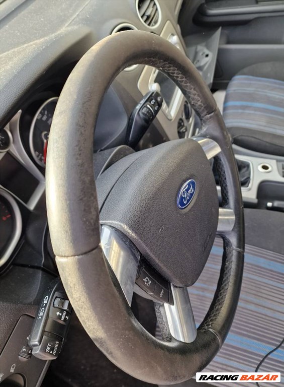 Focus MK 2.5 KOMBI 2011 1.6 tdci 109 le minden alkatrésze eladó LÖKHÁRÍTÓ LÁMPA ÜLÉS SÁRVÉDŐ AJTÓ 9. kép